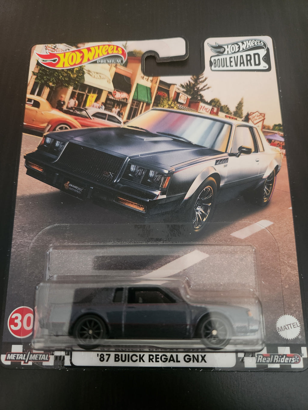 Hotwheels Boulevard #30 87 Buick Regal GNX