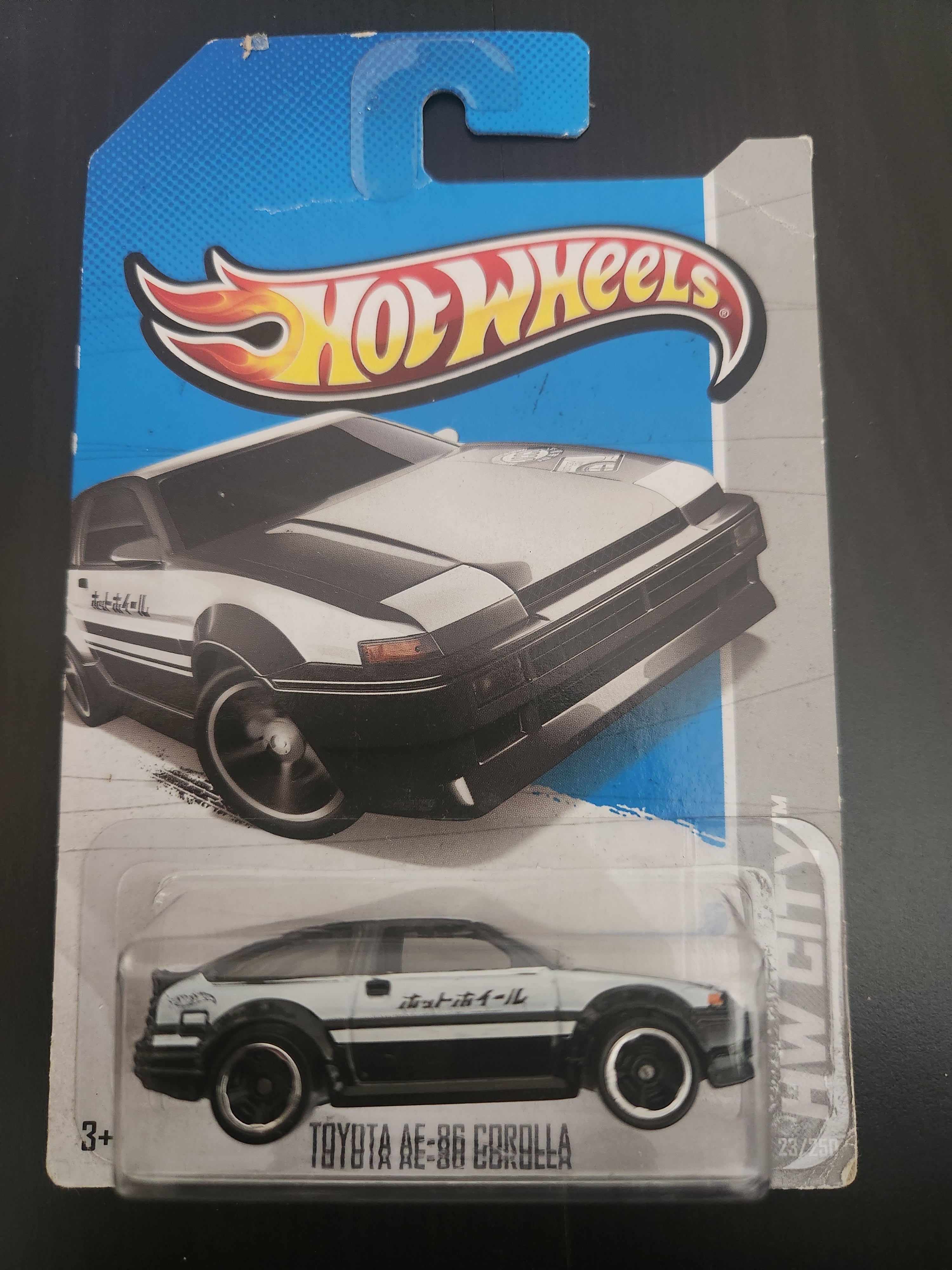 Hotwheels 2013 Toyota AE-86 Corrolla